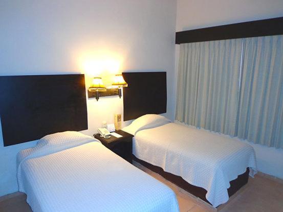 Hotel Marlon Четумал Екстериор снимка
