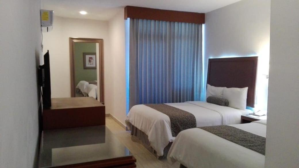 Hotel Marlon Четумал Екстериор снимка