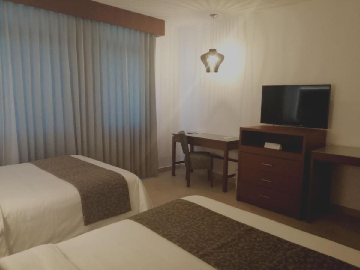 Hotel Marlon Четумал Екстериор снимка