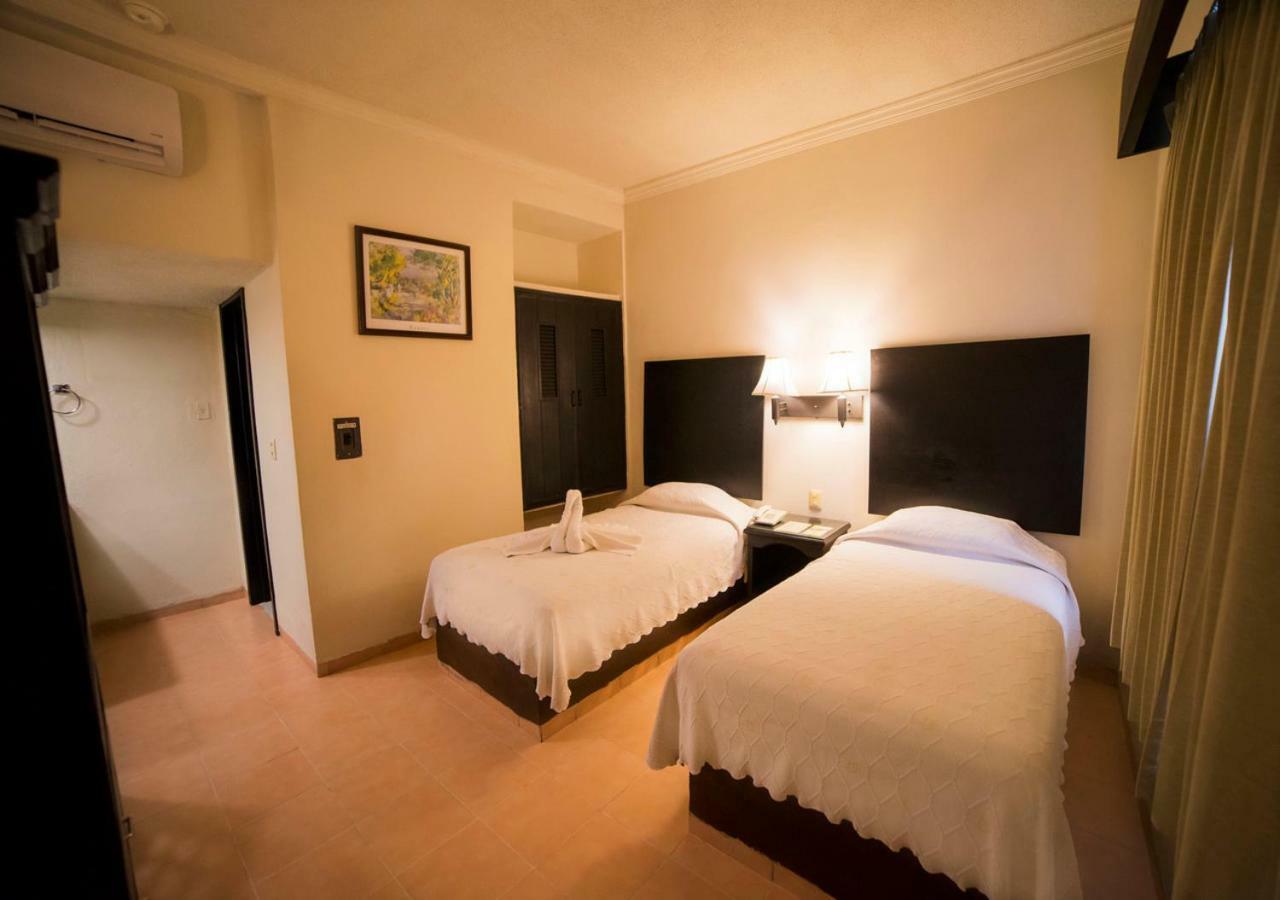 Hotel Marlon Четумал Екстериор снимка